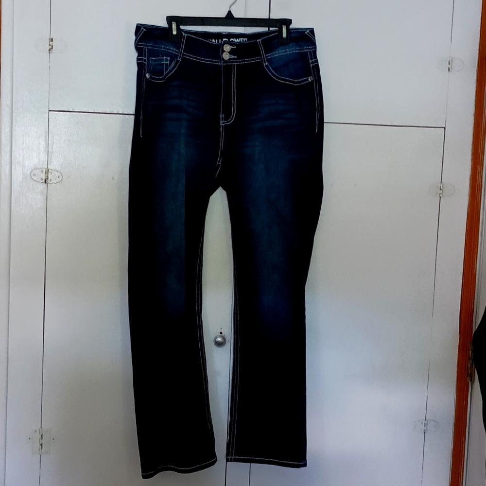 Wallflower embellished denim bootcut jeans. Size 14W